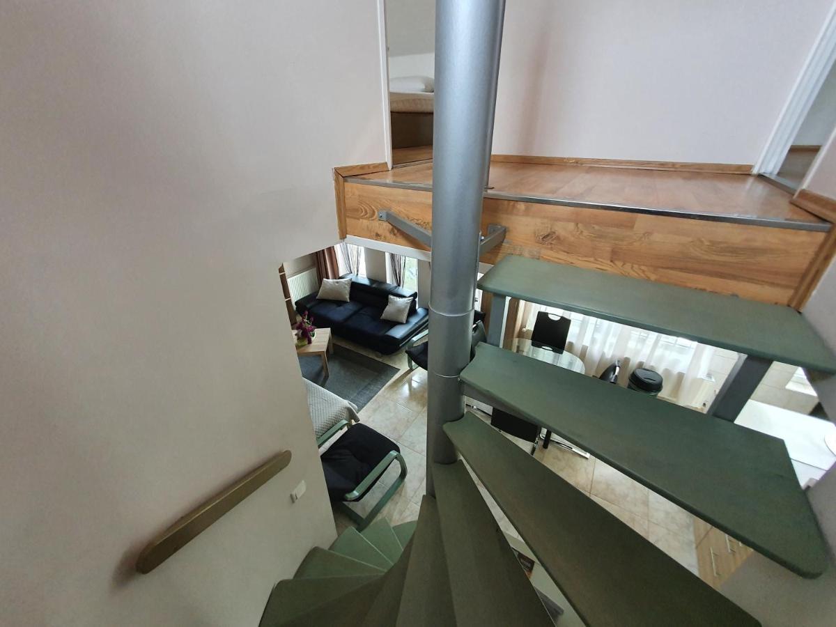 Nyil Apartman Wellnes Дебрецен Екстериор снимка
